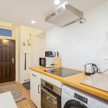 2 Bedroom Apartment In The Dob Street, Emerald Budapest Exterior photo